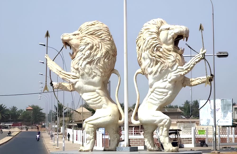 Les deux lions de l'armoirie togolais